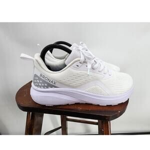 Women's Bronax Wide Toe Box Running Shoes Size 40 White On White 9 Wide